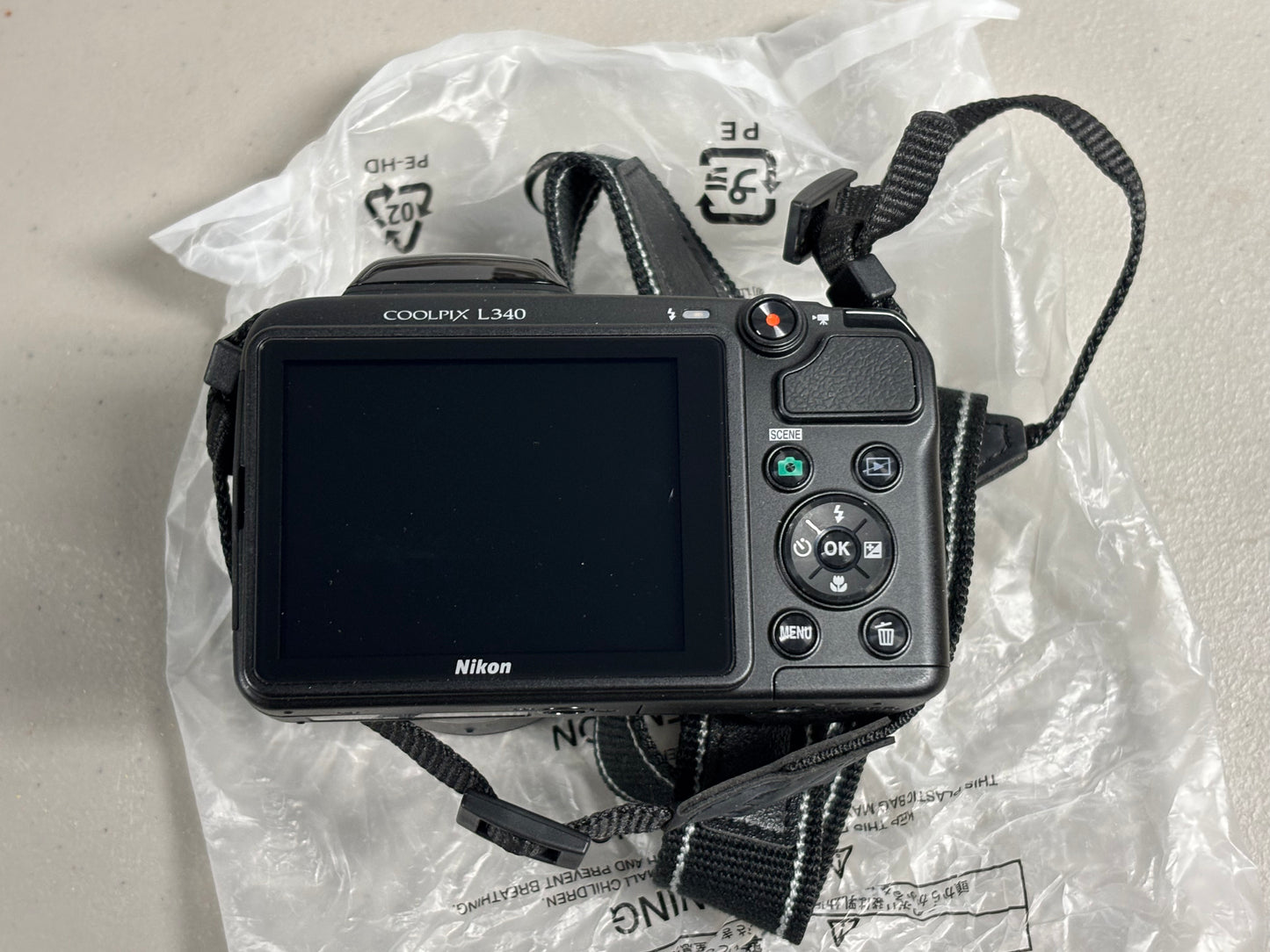 Nikon COOLPIX L340 20.2 MP Digital Camera, 28x Optical Zoom 3” LCD Screen - Black